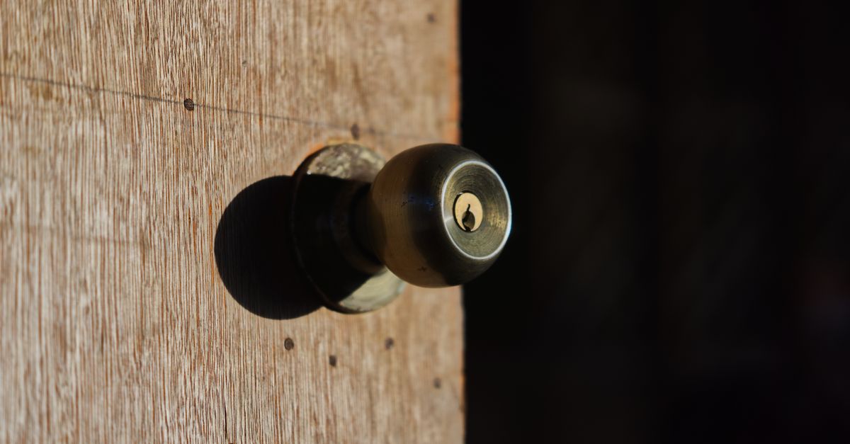 Deadbolt Grades Explained: What Raleigh Homes Need — Raleigh Pro Locksmith