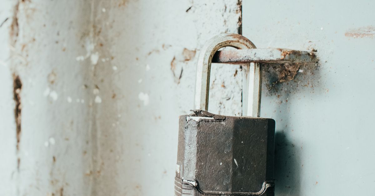 locksmith unlocking front door — Raleigh Pro Locksmith