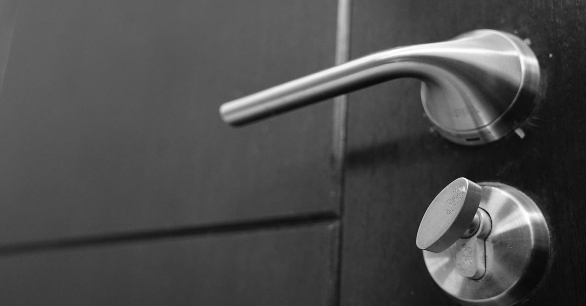Home and Business Lockouts: Damage-Free Entry Is the Goal — Raleigh Pro Locksmith